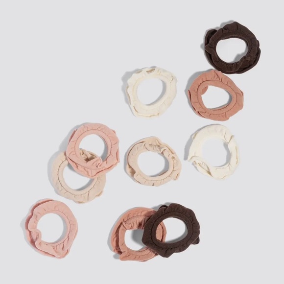 Kitsch Petal Hair Elastics - Cream, Blush Pink & Chocolate Brown (10 pcs) - Picture 3 of 3